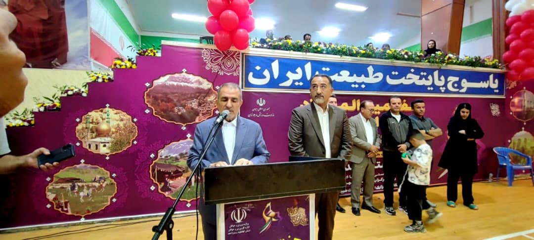 با حضور استاندار آغاز هفتمین دوره المپیاد ورزشی دختران در رشته هندبال به میزبانی کهگیلویه و بویراحمد/تقدیر رحمانی از پارسایی