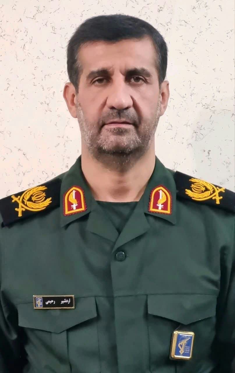 پیام تبریک نادعلی ولایتینژاد به مناسبت ارتقای درجه فرمانده تیپ همیشه قهرمان 48 فتح استان کهگیلویه و بویراحمد